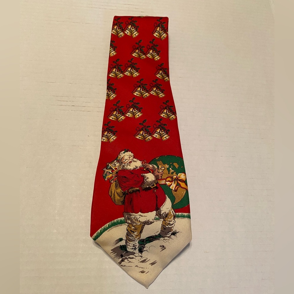 Robert Talbott. Men’s Christmas Tie. Santa Claus. Silk. USA. Printed in Italy.